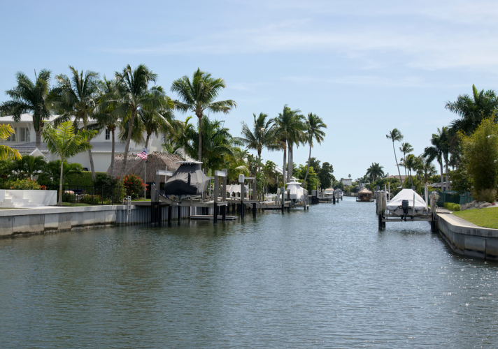 Naples Waterfront Homes