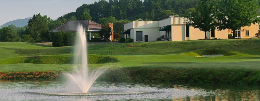 Cross Creek Golf & Country Club Real Estate